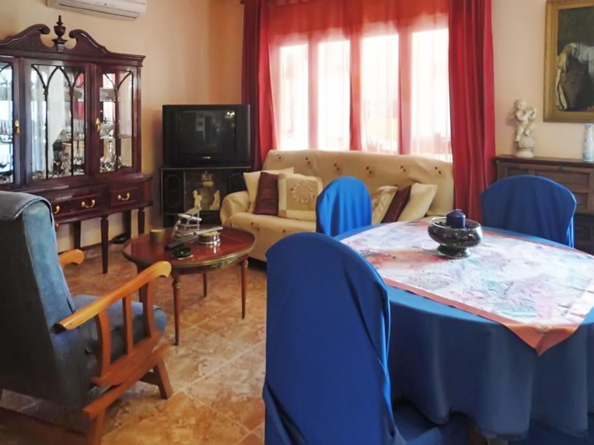 Well-appointed, 4-bedroom House In Alcudia With A Furnished Terrace An * Port d'Alcúdia